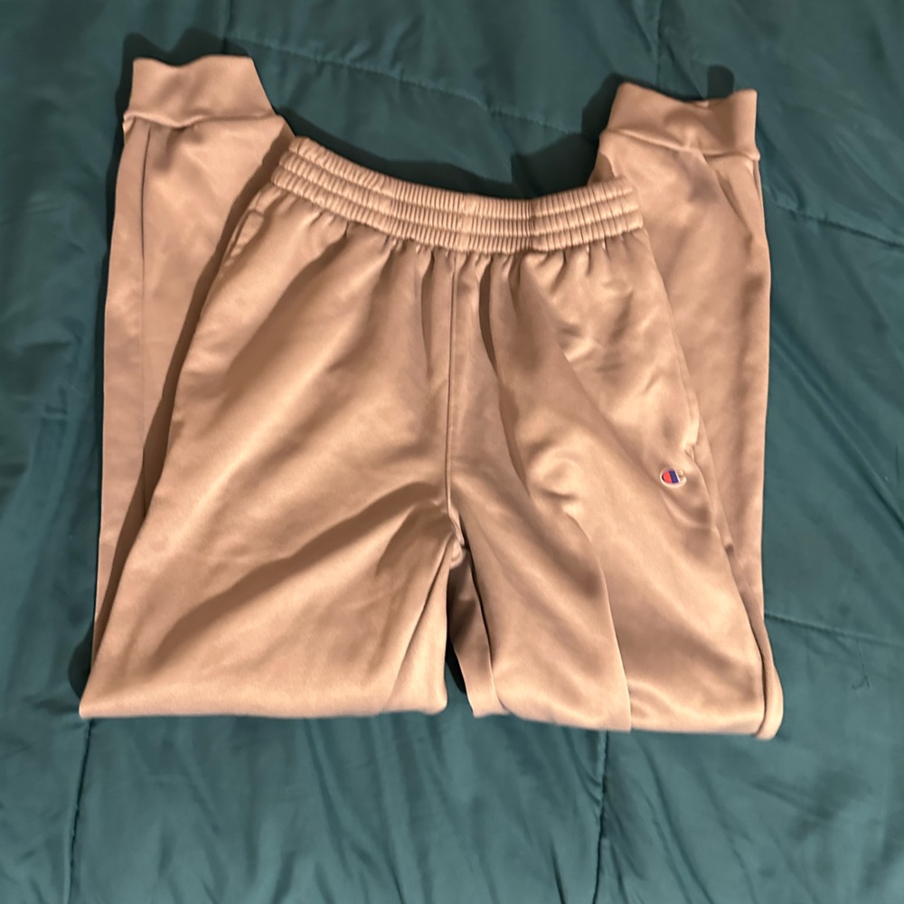 grey sweat pants